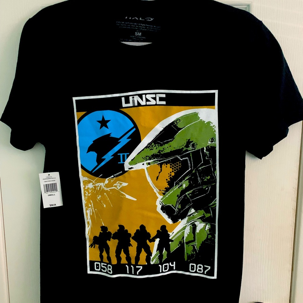Halo Spartan short sleeve shirt (SMALL)